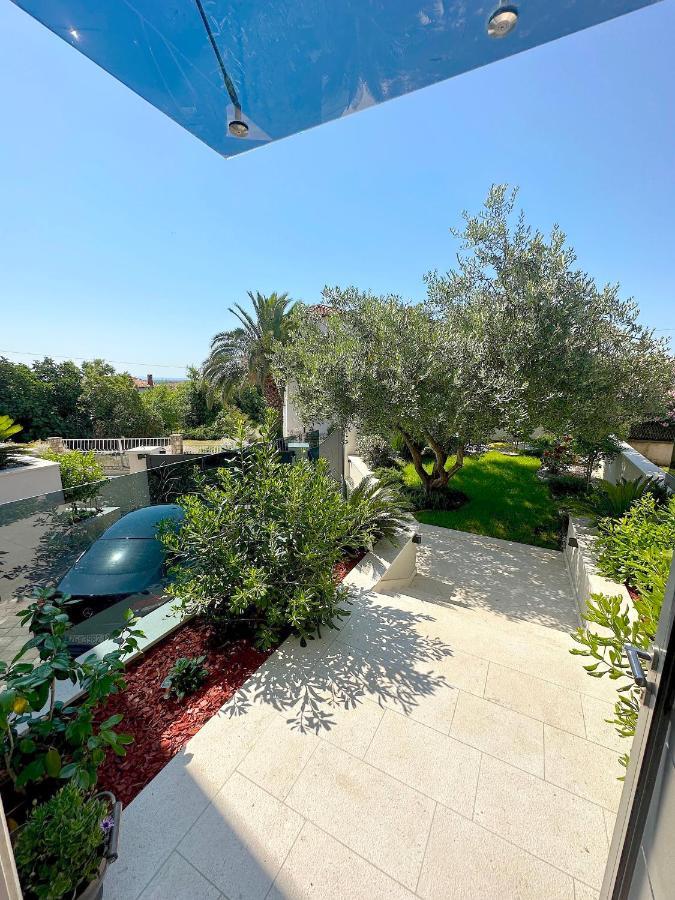 Ližnjan Apartments Sara II מראה חיצוני תמונה