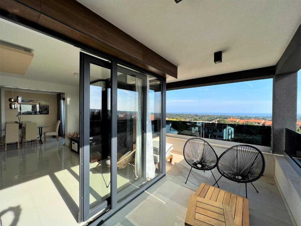 Ližnjan Apartments Sara II מראה חיצוני תמונה