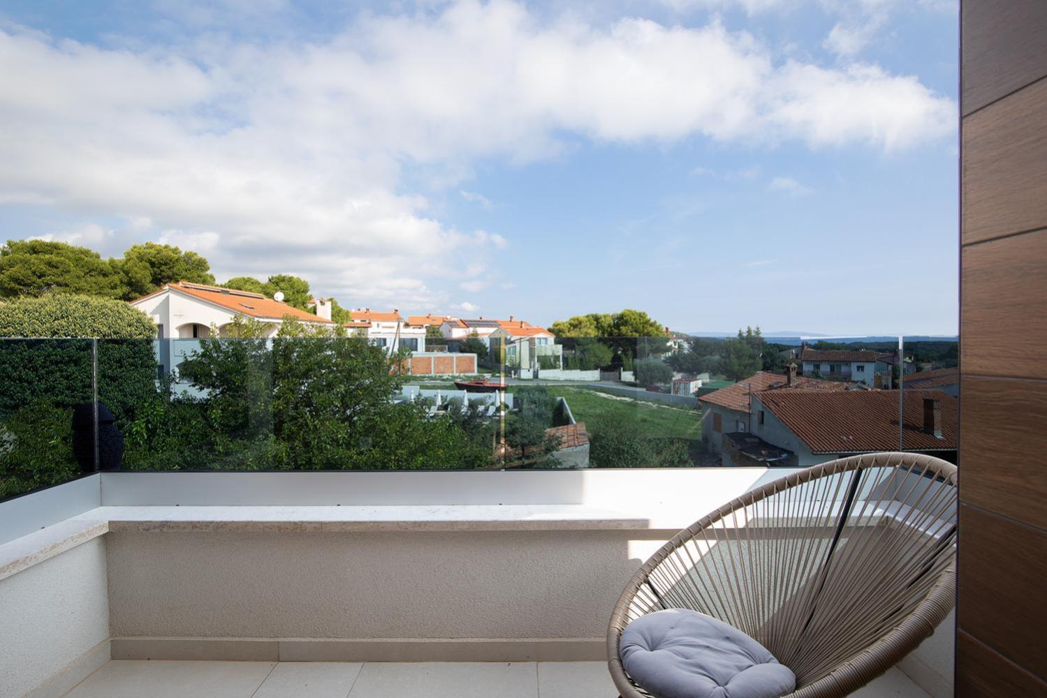 Ližnjan Apartments Sara II מראה חיצוני תמונה